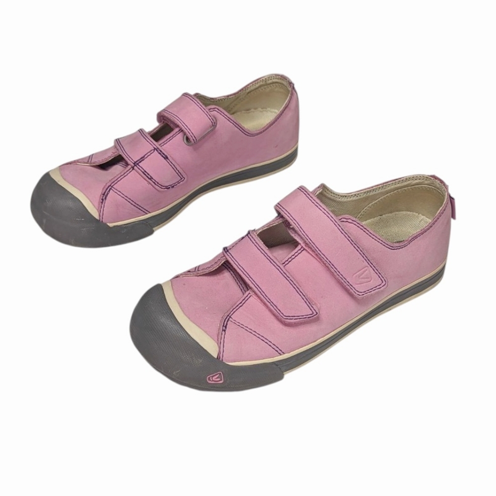 KEEN Suja Leather Bump Toe Sneakers Youth Sz 6 / Wmn's Sz 8